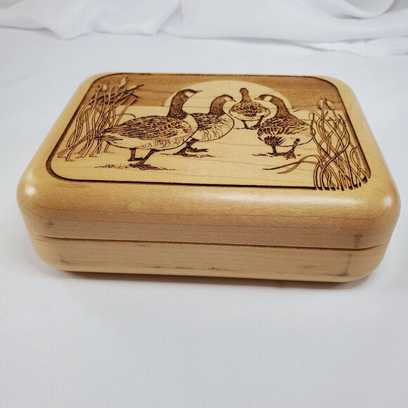 VTG Laz-Art Laser Etched Handcrafted Wood Lidded Jewelry Box Trinket Geese - Picture 3 of 12